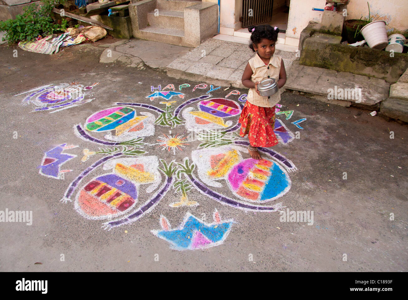Colorful pongal kolam hi-res stock photography and images - Alamy