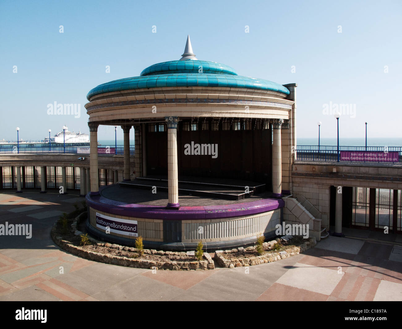 Eastbourne Art Deco Bandstand Stock Photo Alamy