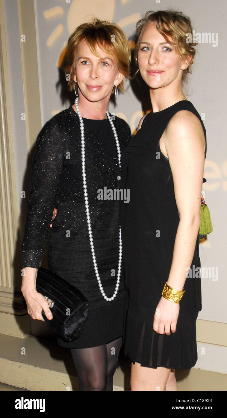 Trudie Styler and daughter Mickey Sumner, 8th Annual Young Audiences New  York Awards Benefit at Cipriani New York City, USA Stock Photo - Alamy