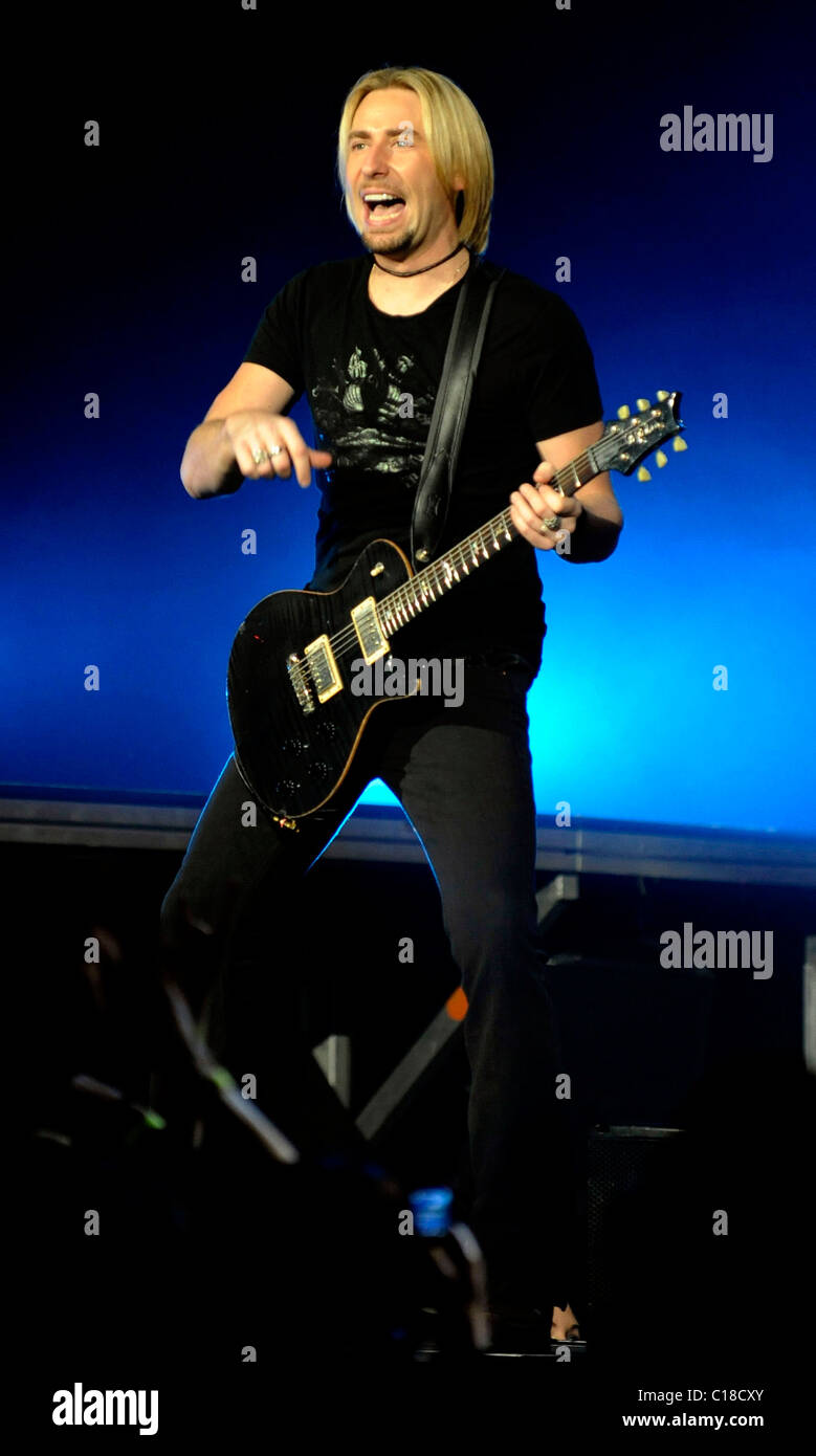 Chad Kroeger Nickelback Performing Live On Stage At The Air Canada Centre Toronto Canada 02 03 09 Stock Photo Alamy Chad Kroeger Nickelback Performing Live On Stage At The Air Canada Centre Toronto Canada 02 03 09 Stock Photo Alamy