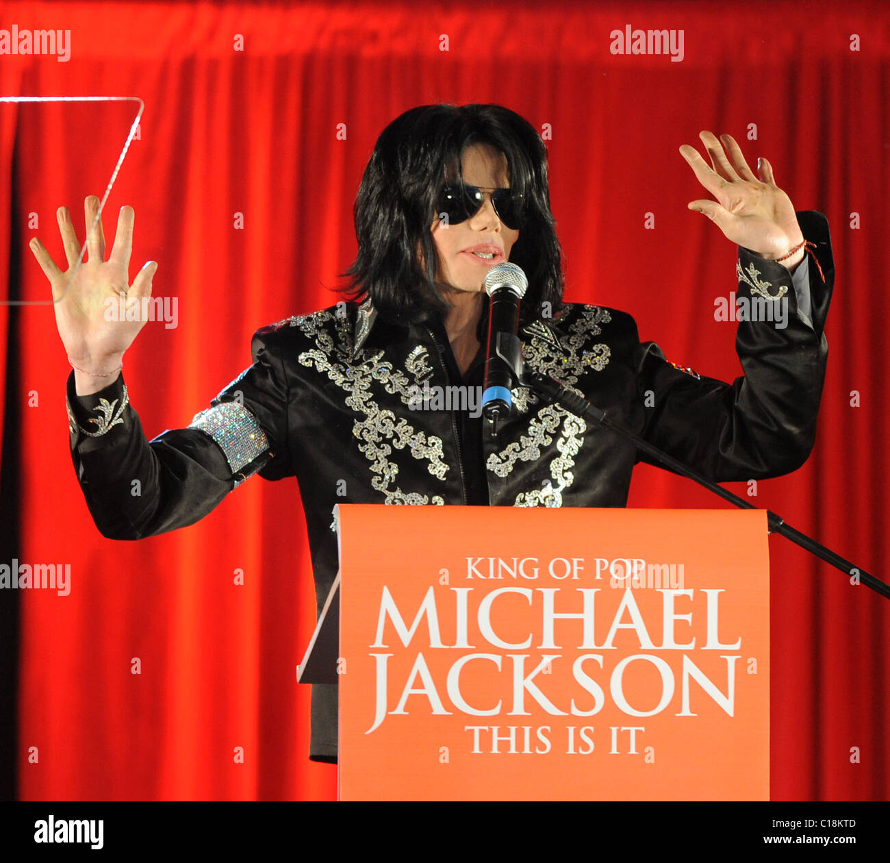 The first 'Michael Jackson King of Pop' Slots arrives at Barriere Casino in  Bordeaux, France on January 20, 2013. The new "King of Pop" slot machine  from Bally Technologies features the music