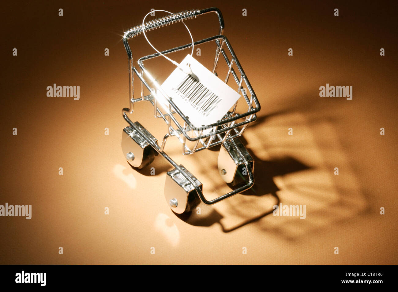Shopping trolley and tag Stock Photo