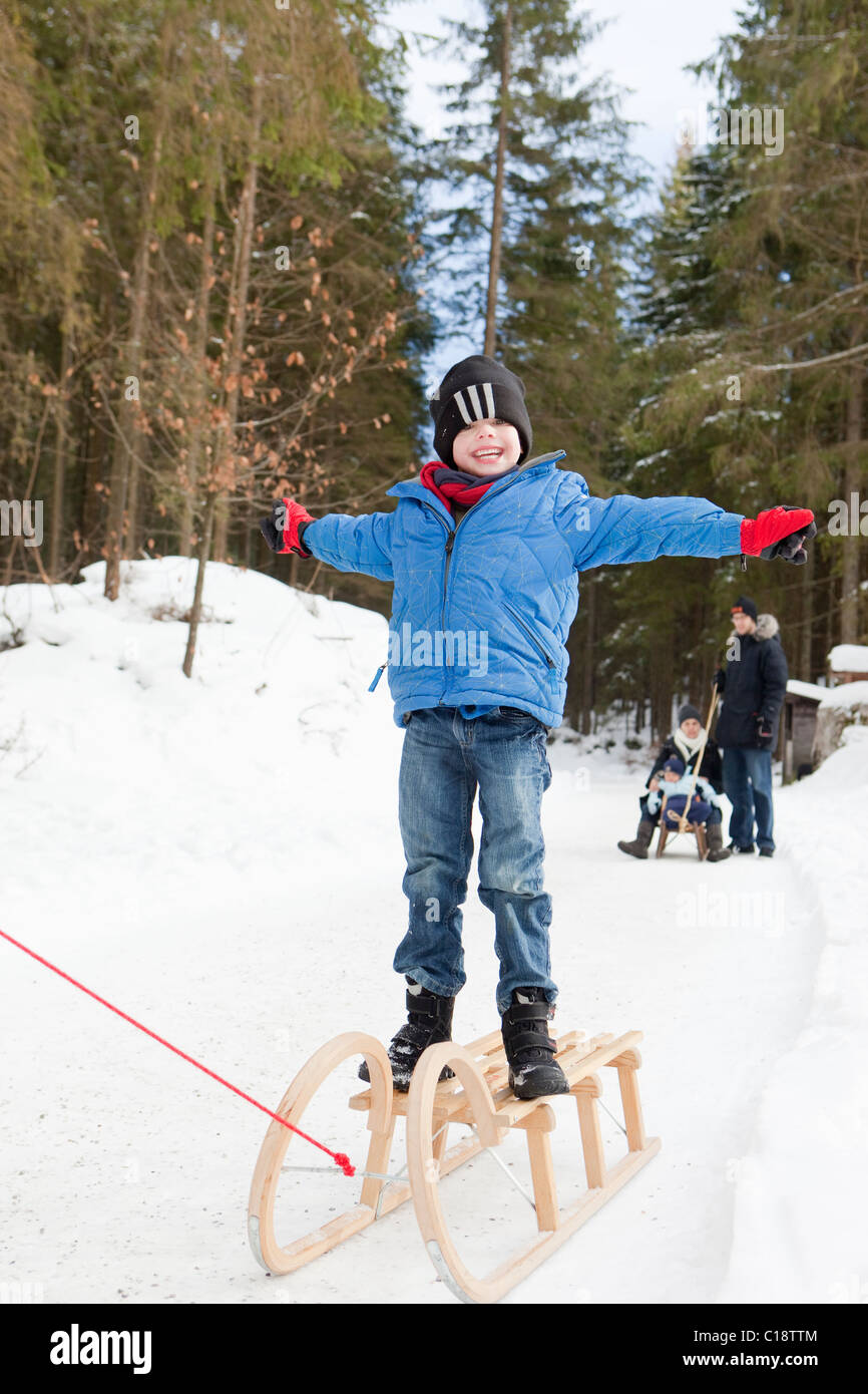 Snow sled hires stock photography and images Alamy