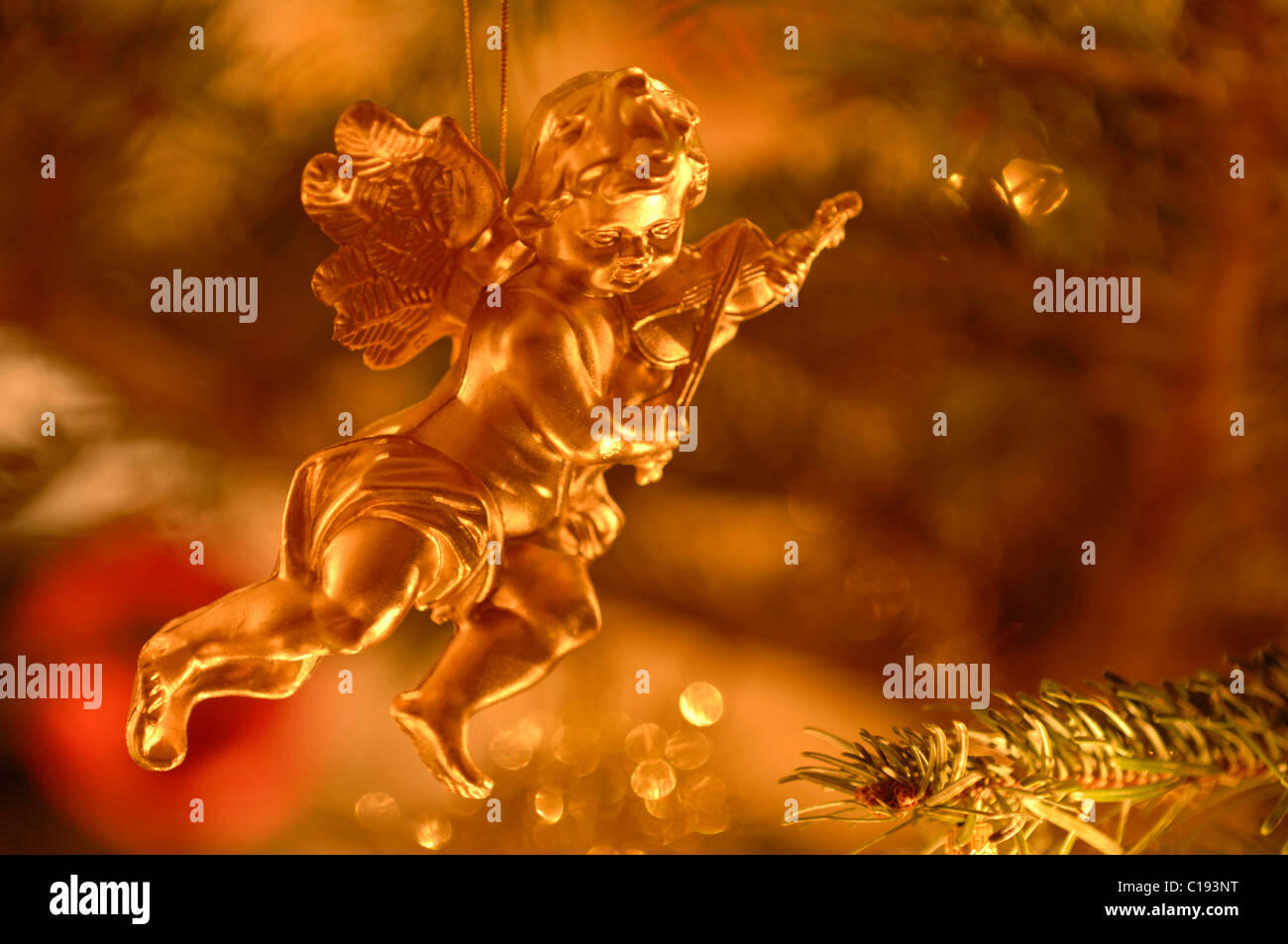 Angel christmas hires stock photography and images Alamy