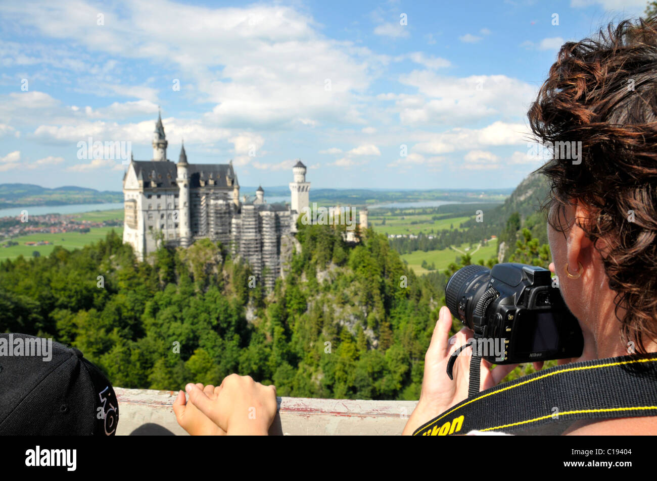 Tourists on Marienbruecke, Neuschwanstein Castle, Allgaeu, Bavaria, Germany, Europe Stock Photo