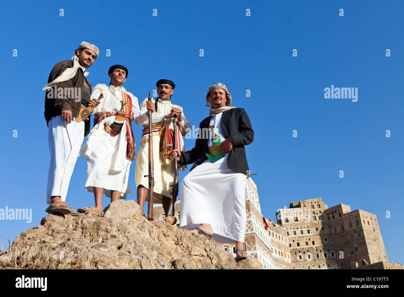 Traditional yemeni dress hi-res stock photography and images - Alamy