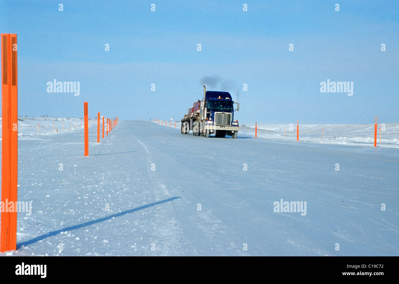 Ice road alaska truck hires stock photography and images Alamy