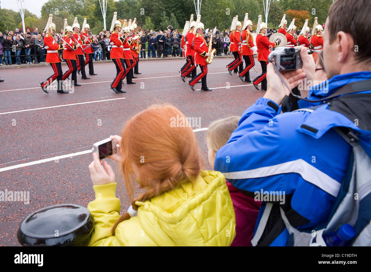 The changing of the guard at Buckingham Palace in central London. Stock Photo