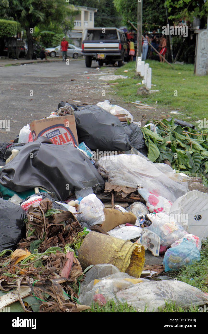 Panama,Latin,Central America,Panama City,Viejo,street scene,trash,garbage,dumping,pollution,plastic bags,North Pana101107041 Stock Photo