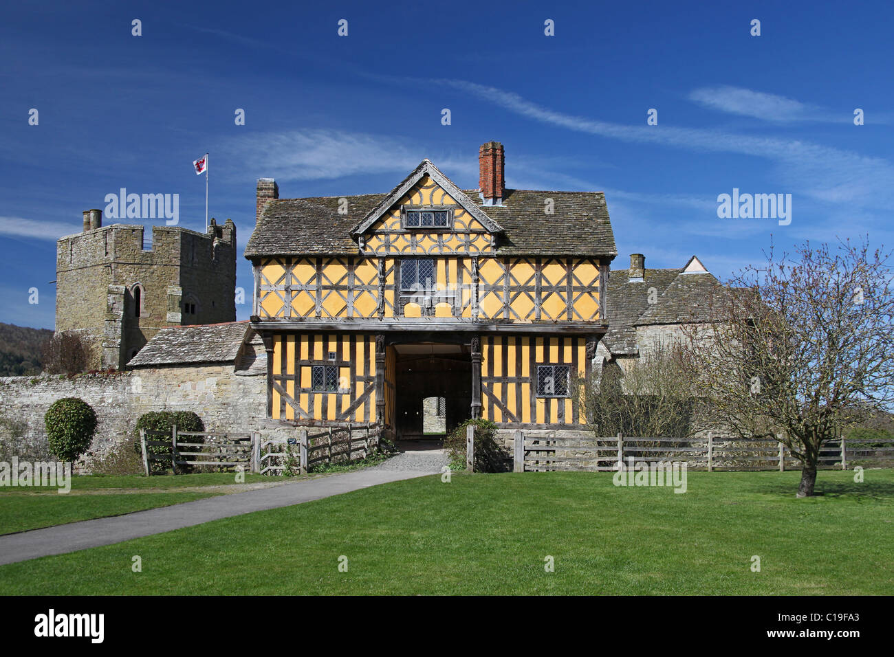 The colorful half-timbered gatehouse at the entrance to Stokesay Castle, Shropshire, England, UK Stock Photo