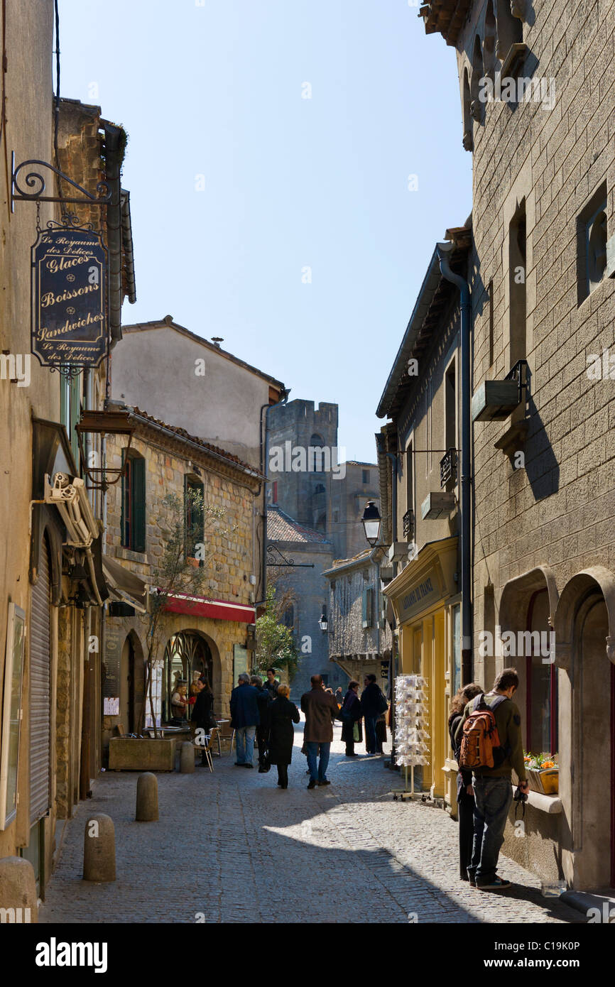 Rue Saint Louis looking towards the Basilique St Nazaire in the medieval walled city (Cite) of Carcassonne, Languedoc, France Stock Photo