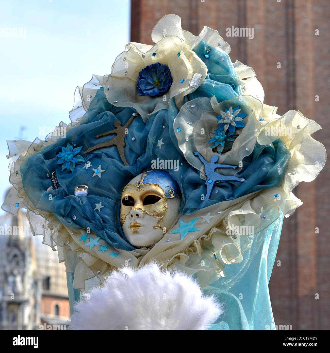 Venice carnival sun costume hi-res stock photography and images - Alamy