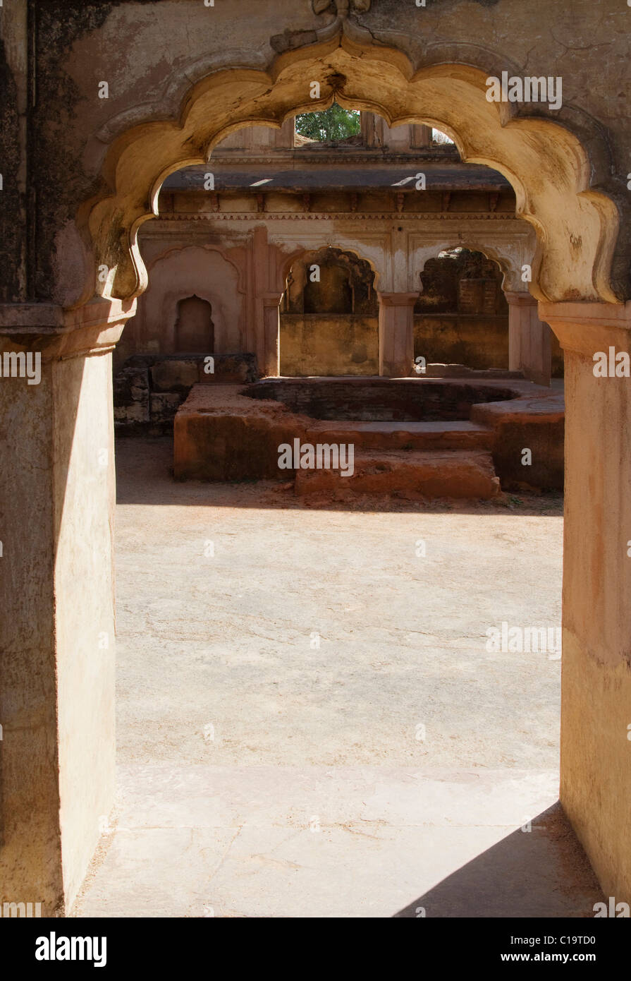 Archway in a fort, Orchha Fort, Orchha, Madhya Pradesh, India Stock Photo