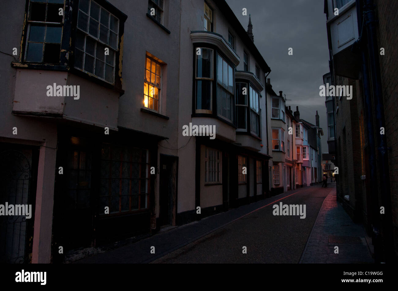 Victorian street night hi-res stock photography and images - Alamy
