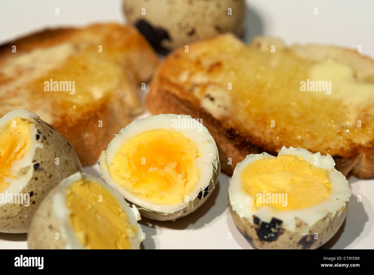 Hard boiled quails eggs hi-res stock photography and images - Alamy