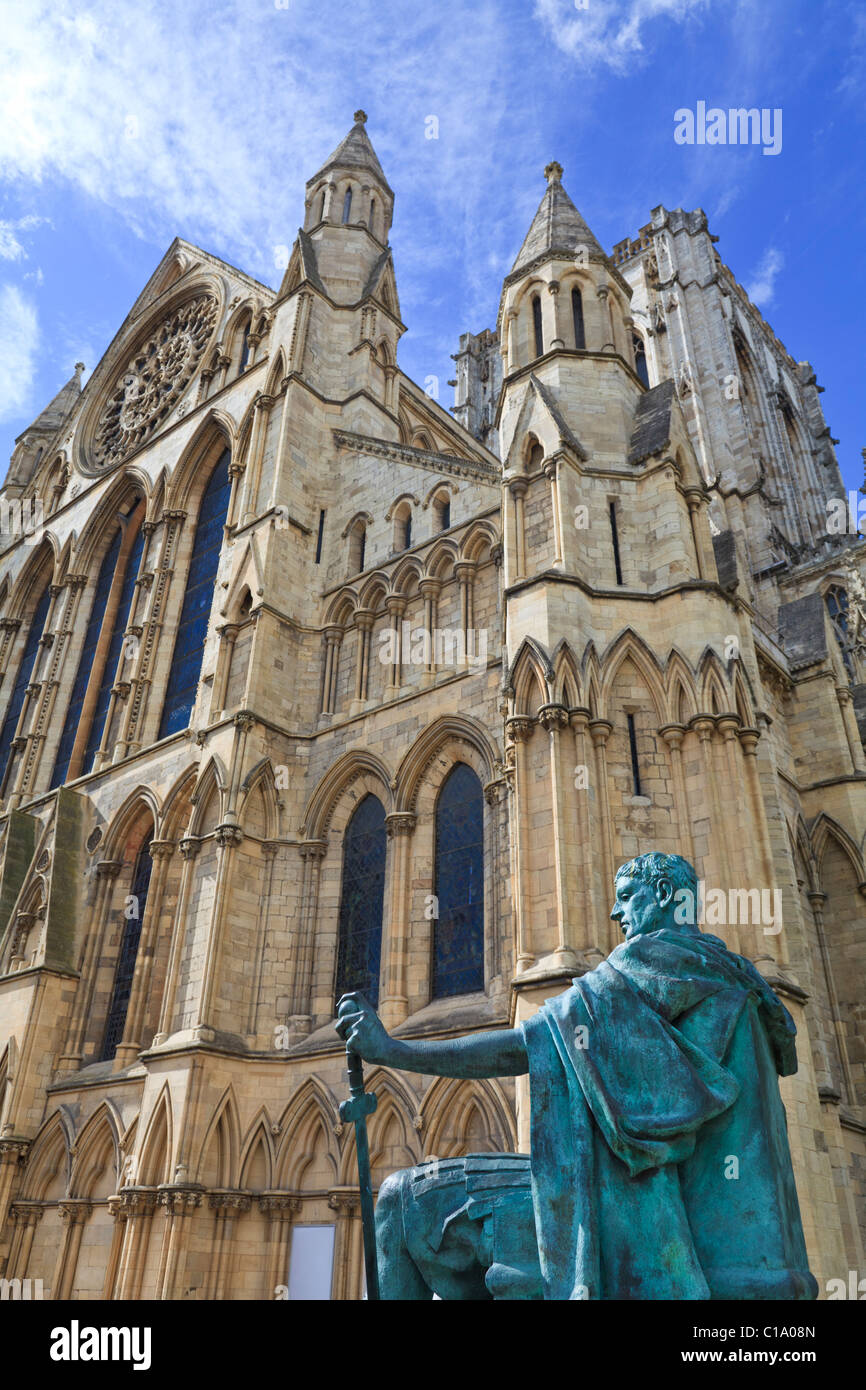 Sculpture york minster hires stock photography and images Alamy