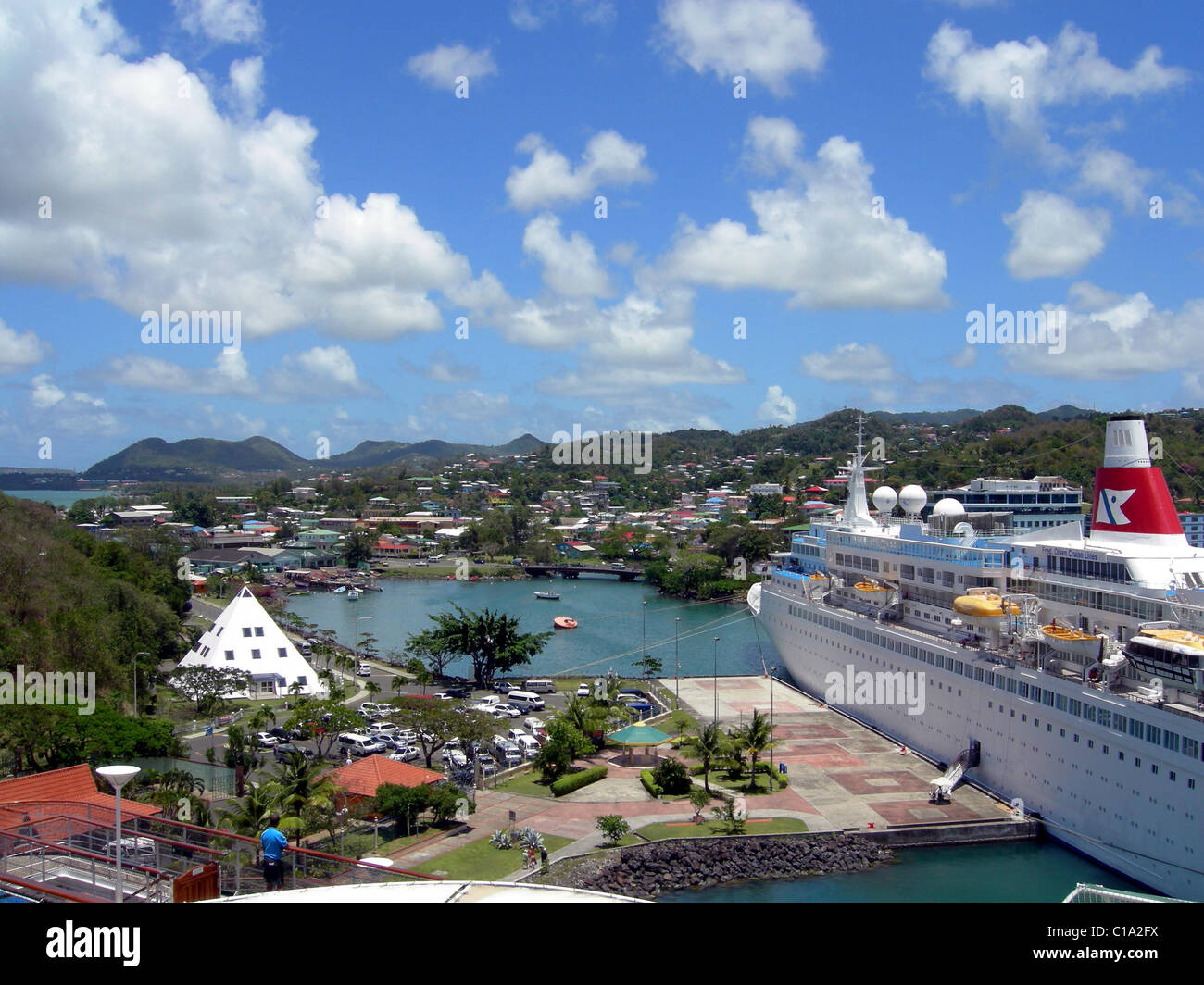 Carnival Corporation And Royal Caribbean Partner On New Saint Lucia Cruise Facilities Cruise Trade News