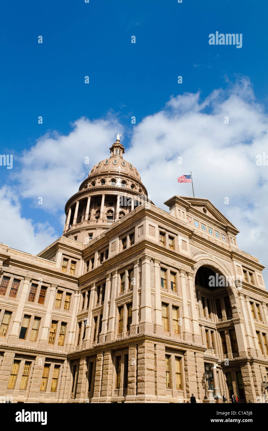 Taller than the u s capitol hires stock photography and images Alamy