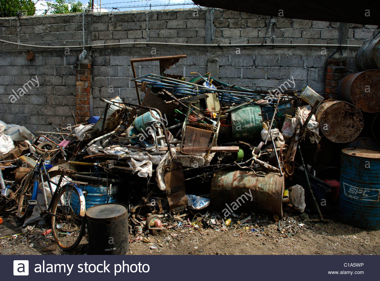 Oil Scrap Stock Photos & Oil Scrap Stock Images - Alamy