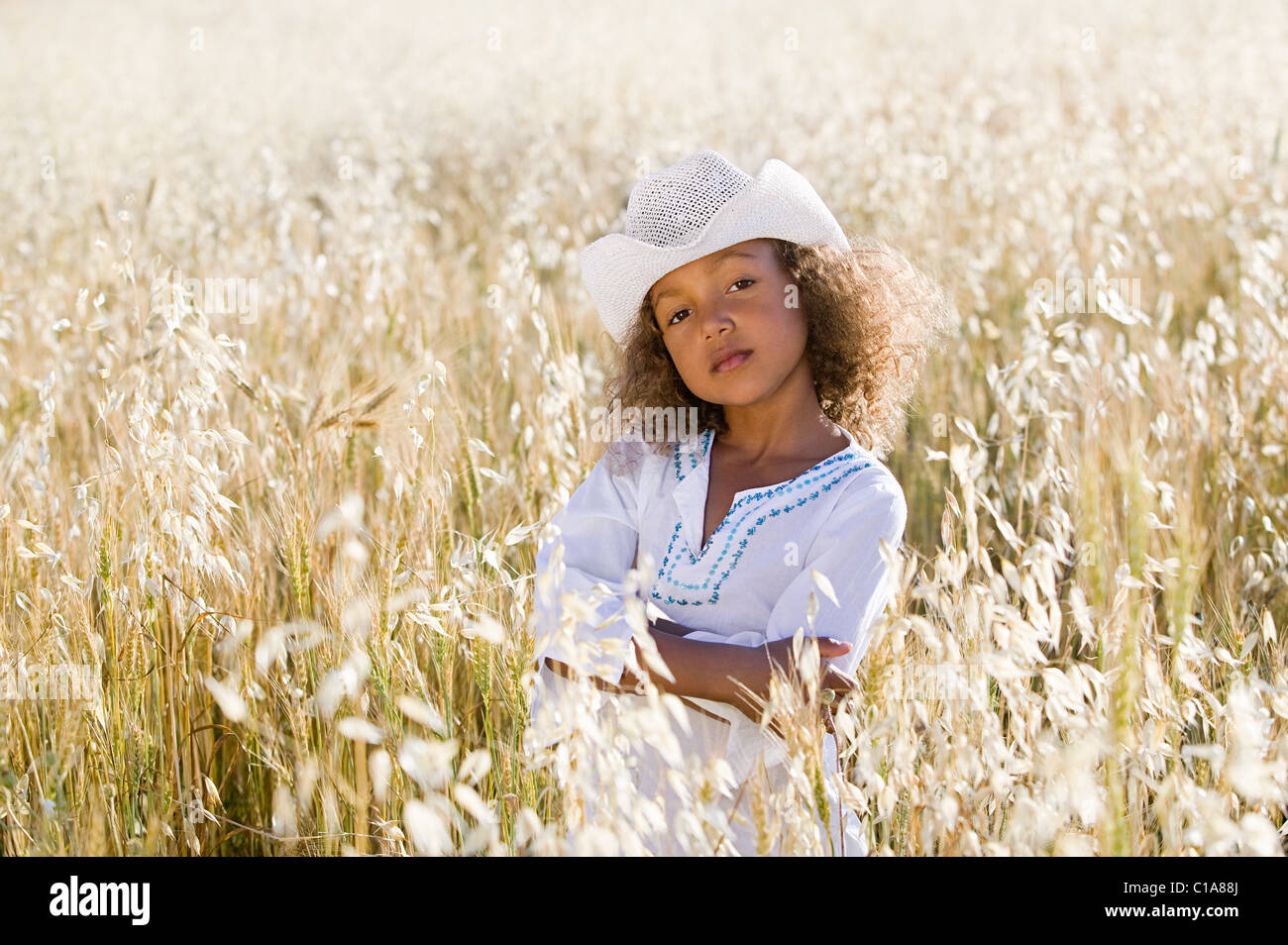 Black girl wearing cowboy hat hi-res stock photography and images - Alamy