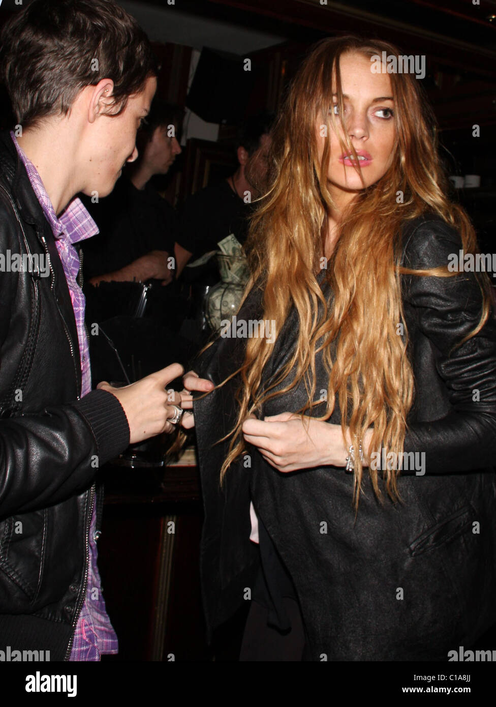 Samantha Ronson And Lindsay Lohan Queen Latifah S Birthday Party