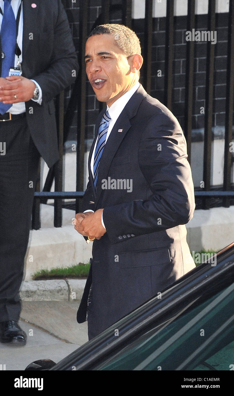 US President Barack Obama arrives at 10 Downing Street for a meeting ...