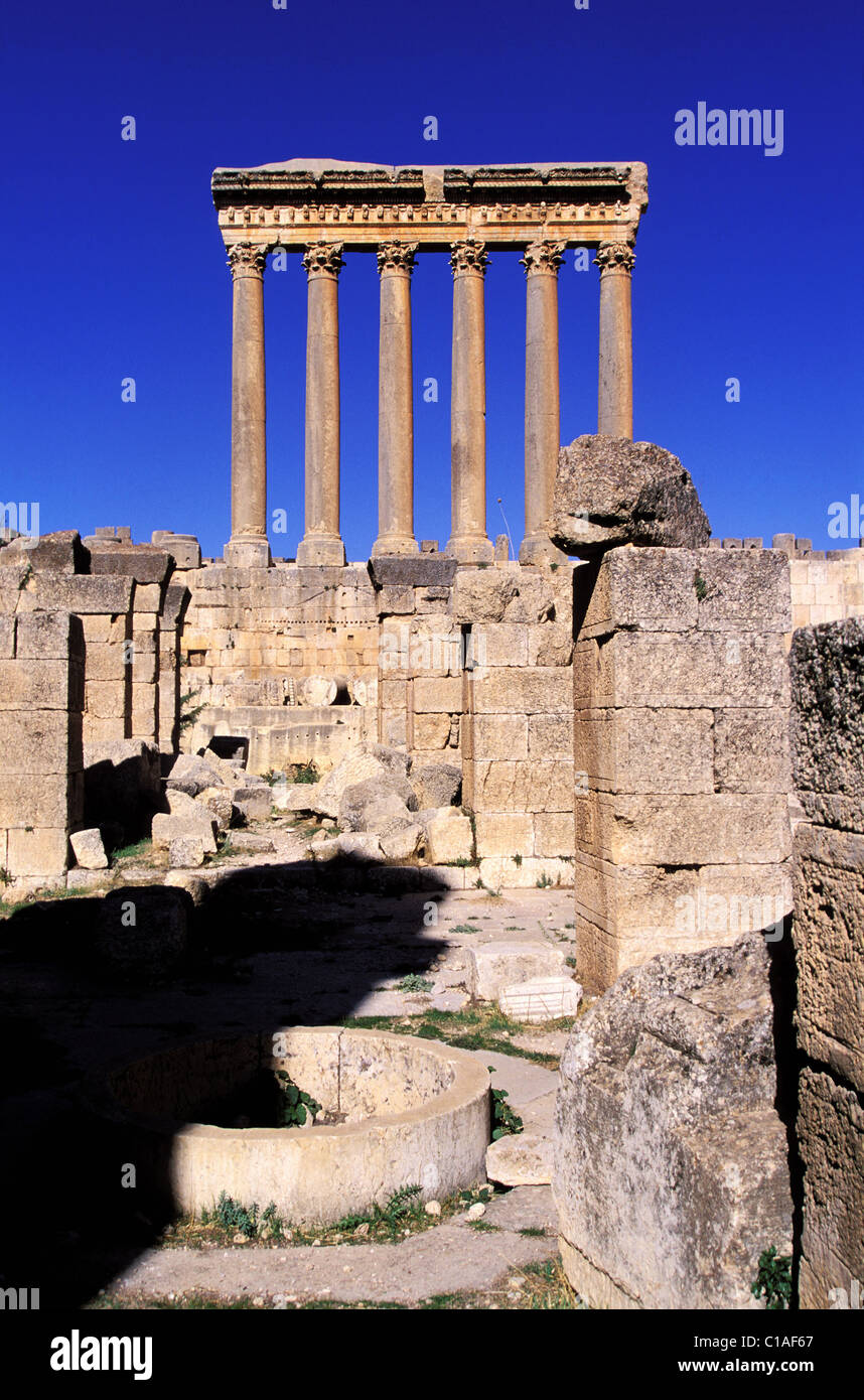 Lebanon, Bekaa Valley, Baalbek archeological site, Jupiter Temple Stock Photo Alamy