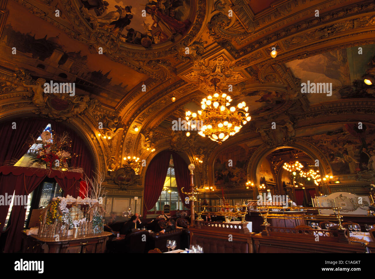 France, Paris, Gare de Lyon (train station of the North), Le Train Bleu restaurant Stock Photo