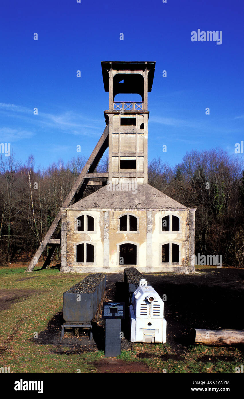 Puit sainte marie hires stock photography and images Alamy
