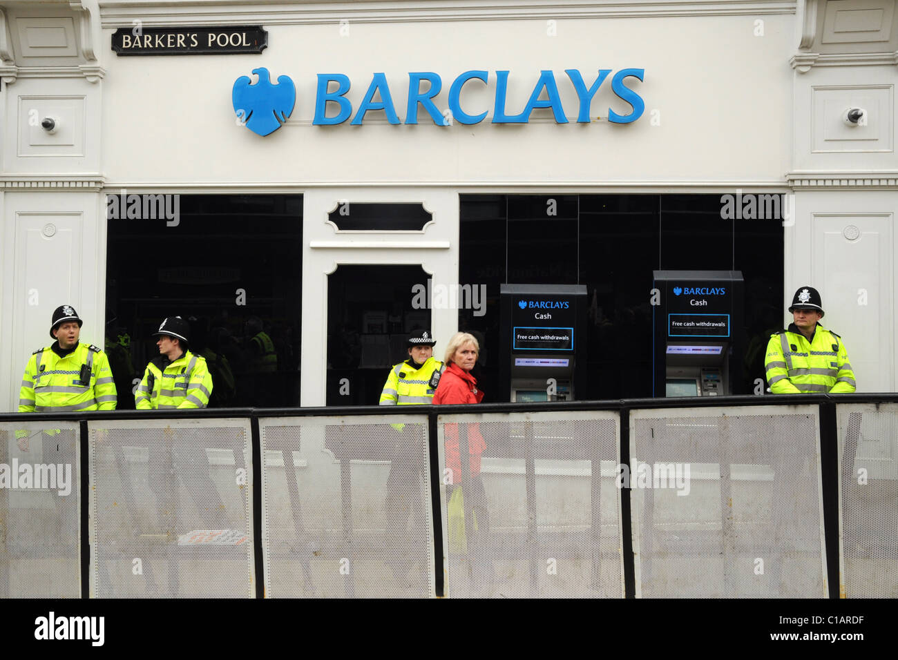 police guard barclays bank in sheffield during the 'rage against the lib dems' march,saturady 12th march 2011 Stock Photo