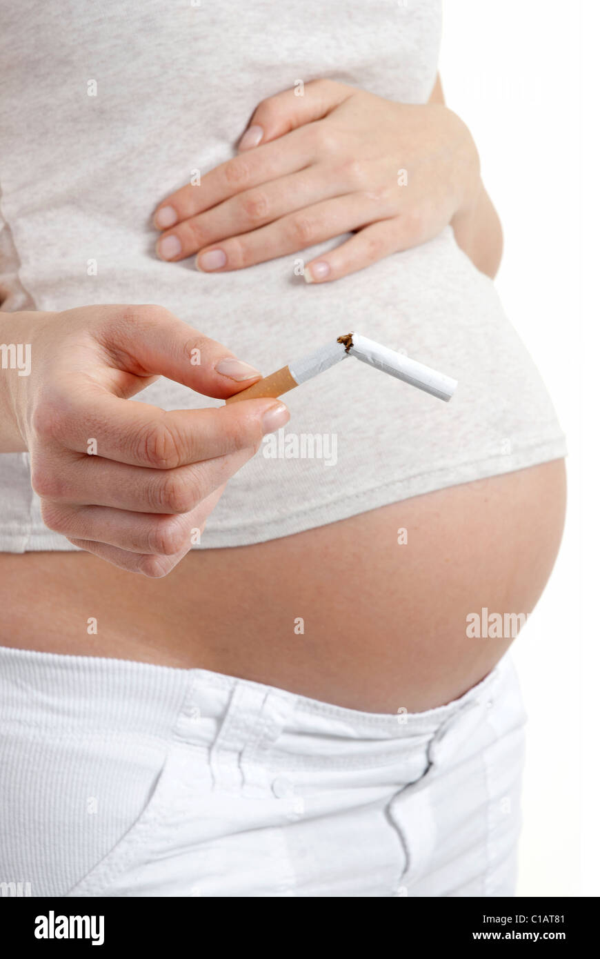 Pregnant woman quitting smoking Stock Photo Alamy