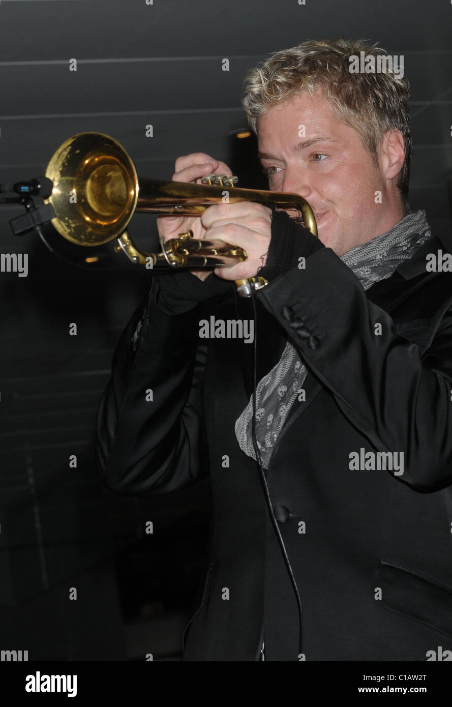 Chris botti where hi-res stock photography and images - Alamy