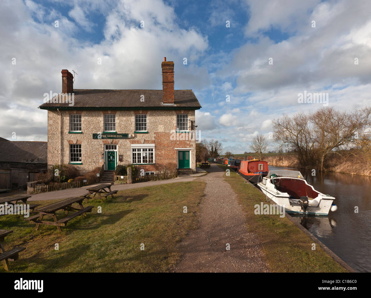 The Barge Inn - a traditional British pub in Honeystreet near Pewsey in Wiltshire famous for crop circles Stock Photo