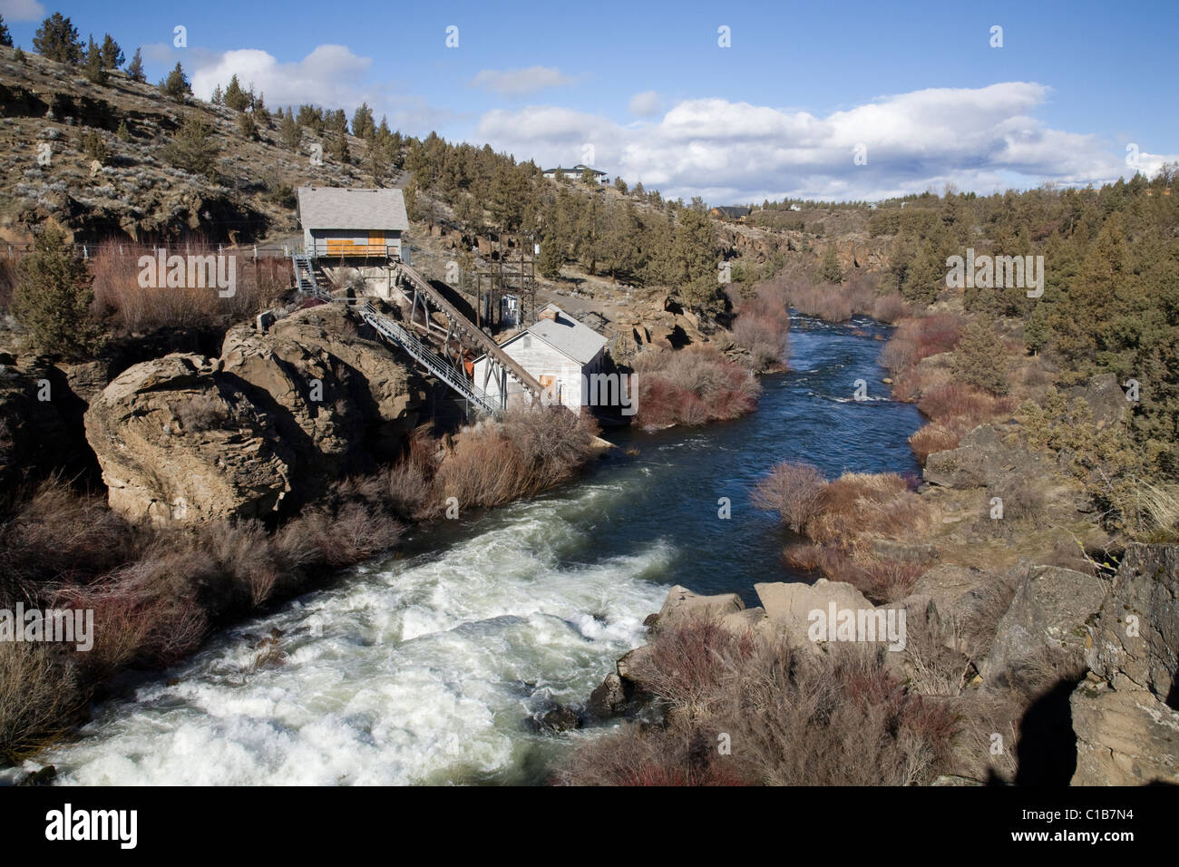 An old power station on the Deschutes River near Clines Falls, Oregon Stock Photo