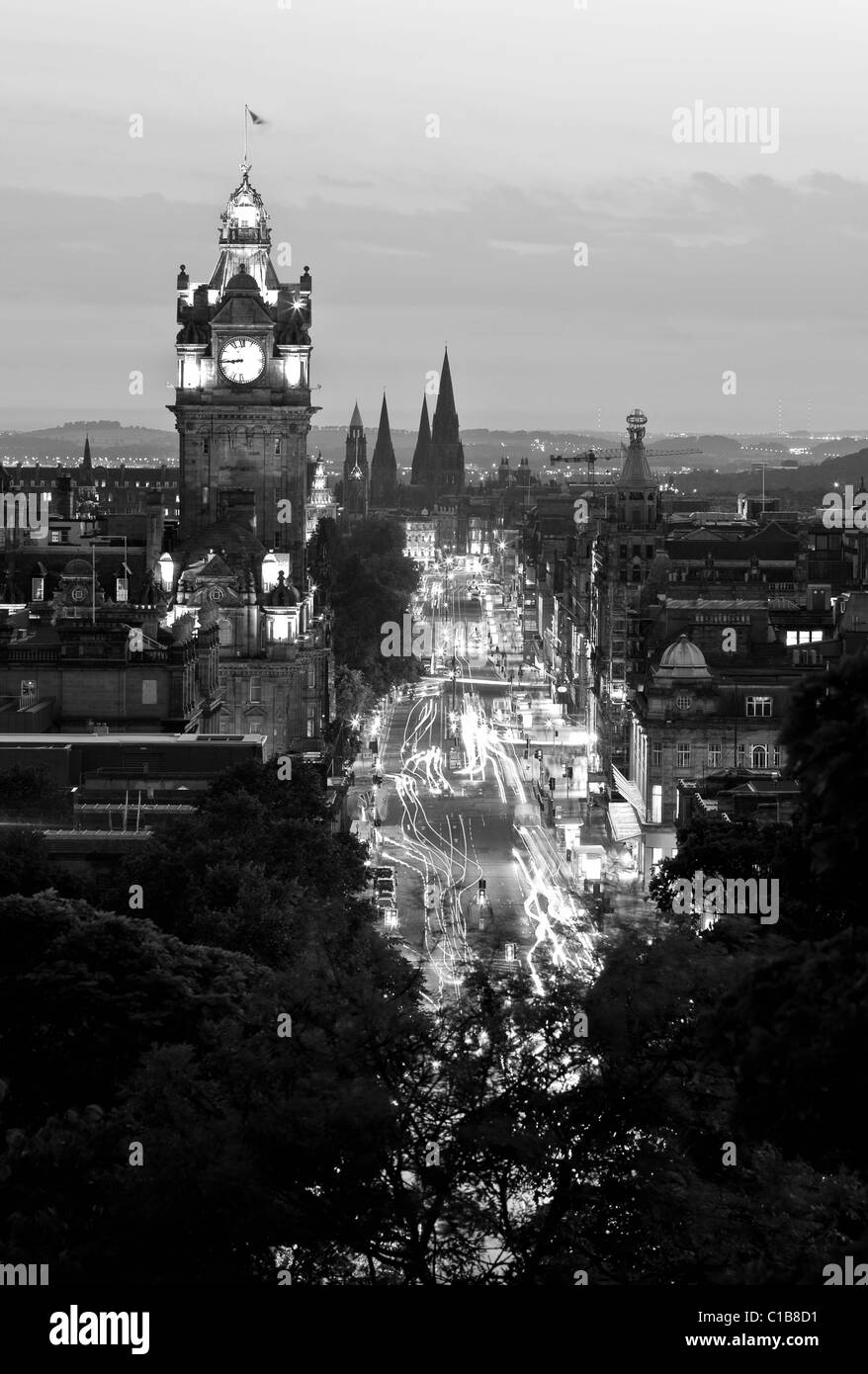 Edinburgh skyline Black and White Stock Photos & Images Alamy