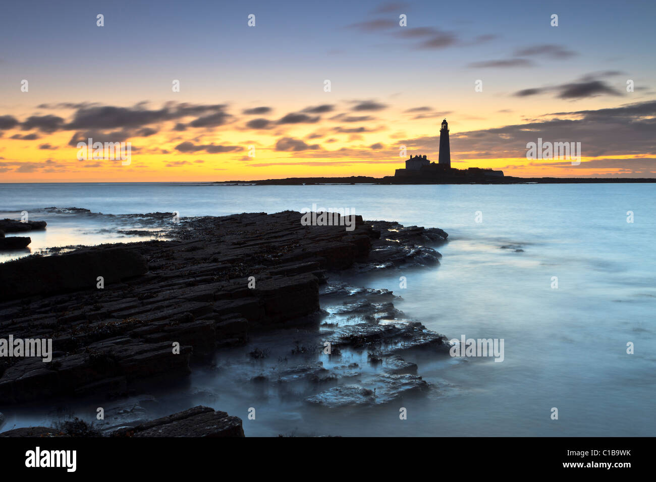 St Mary's Lighthouse near Whitley Bay in Northumberland at sunrise Stock Photo