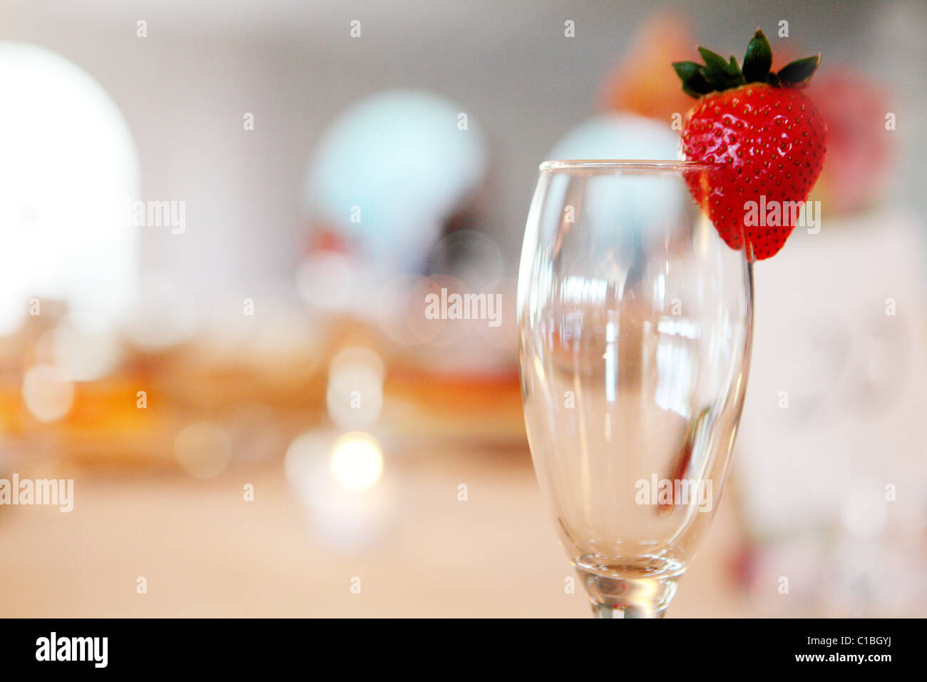 CHAMPAGNE GLASS STRAWBERRY DRINK DECOR ALCOHOL DRINKING Stock Photo