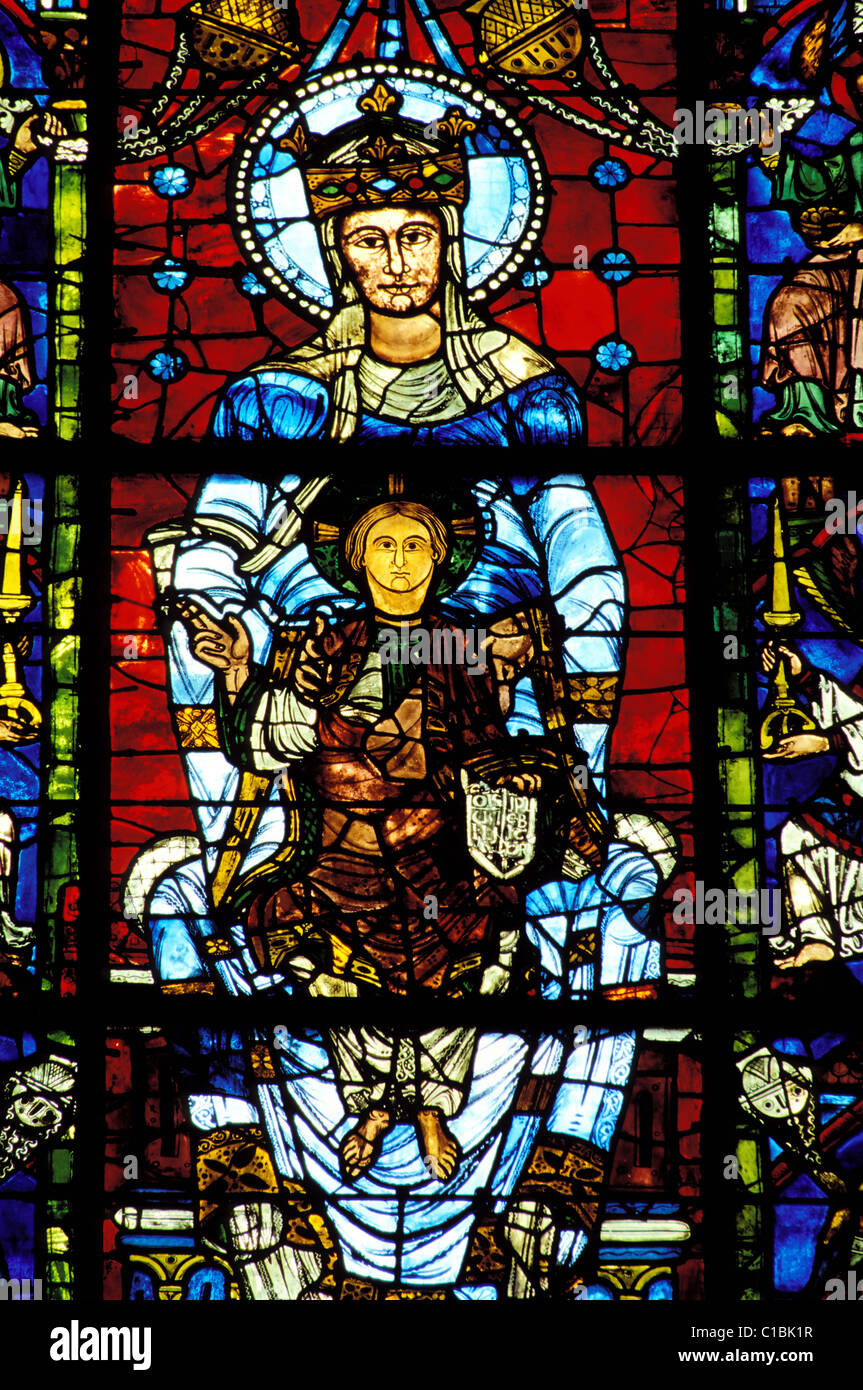 Chartres Nativity Virgin And Child And Angels Chartres Cathedral