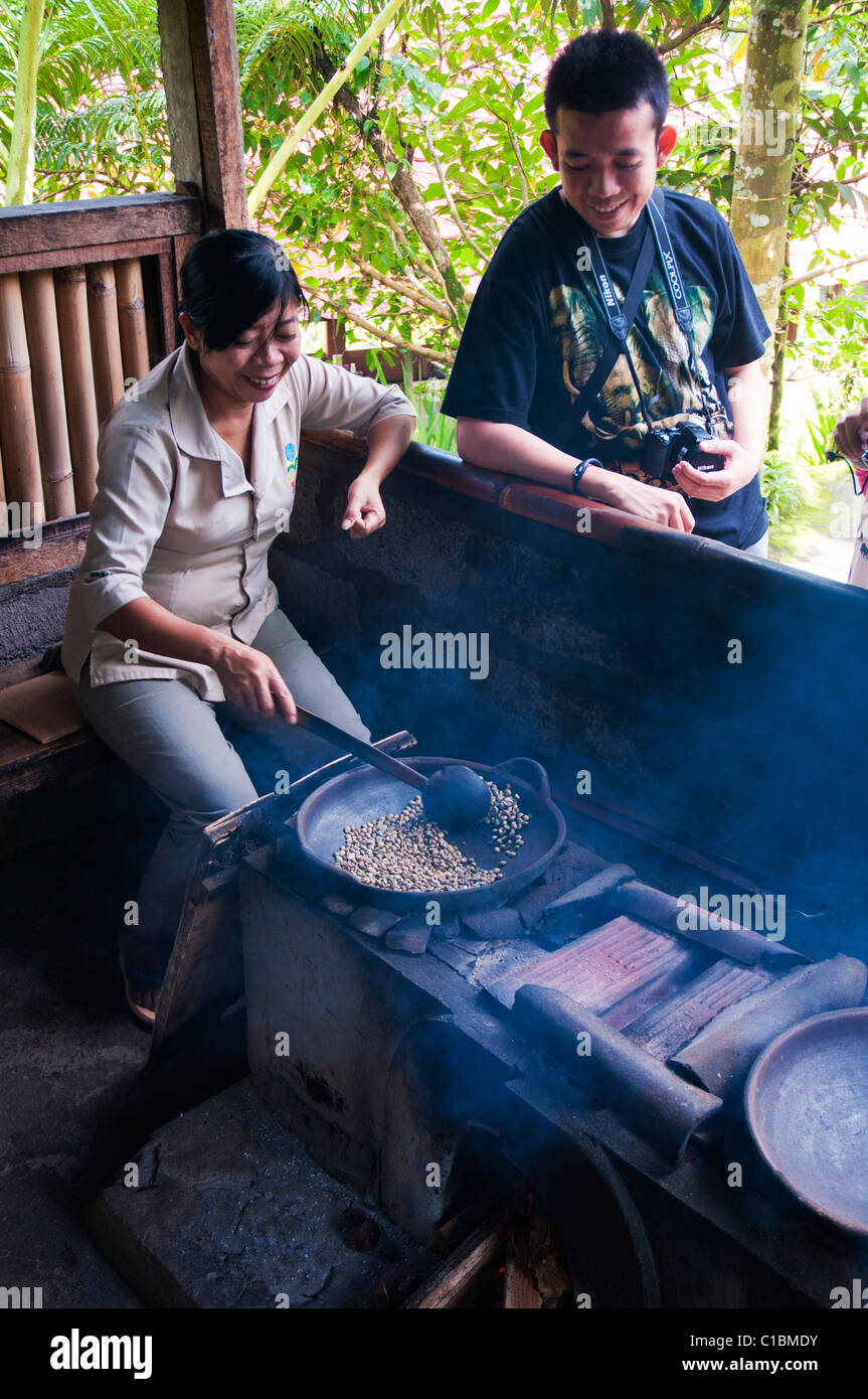 Roasting coffee beans over fire hires stock photography and images Alamy