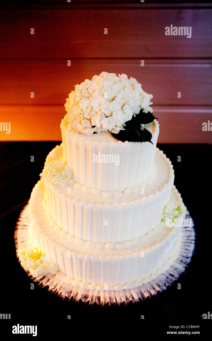 Wedding Cake White Traditional American Usa Stock Photo 35293831
