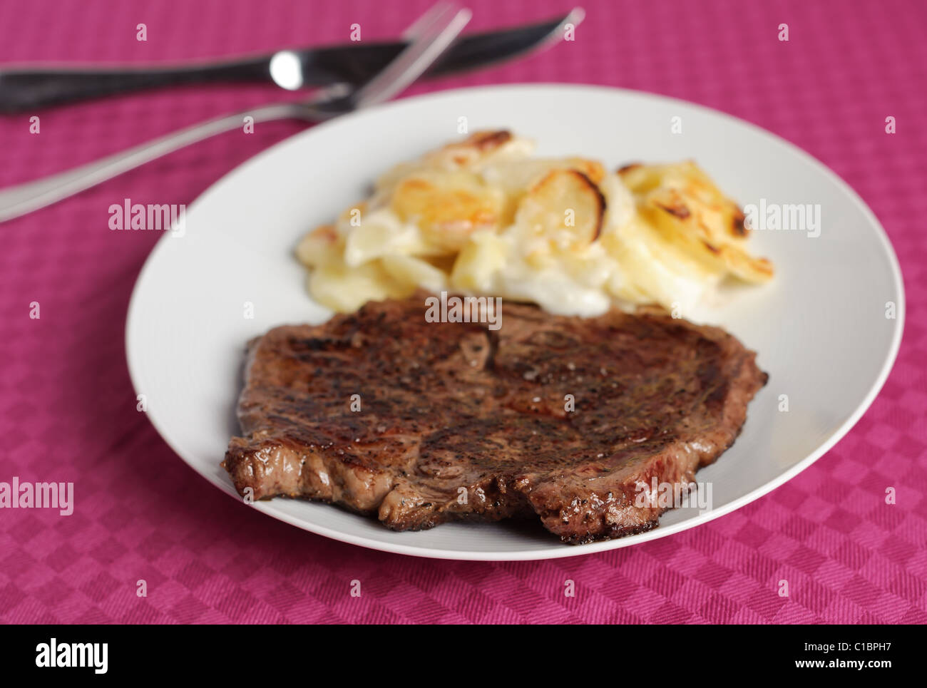 Beef with potatoes Stock Photo - Alamy