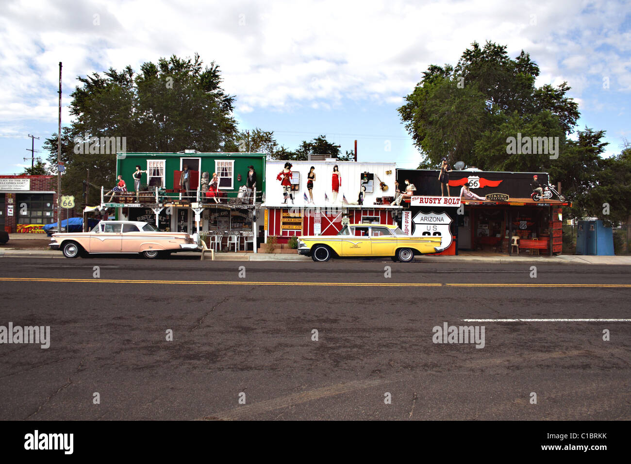 Roadside, Route 66 garage and memorabilia, Seligman, USA Stock Photo