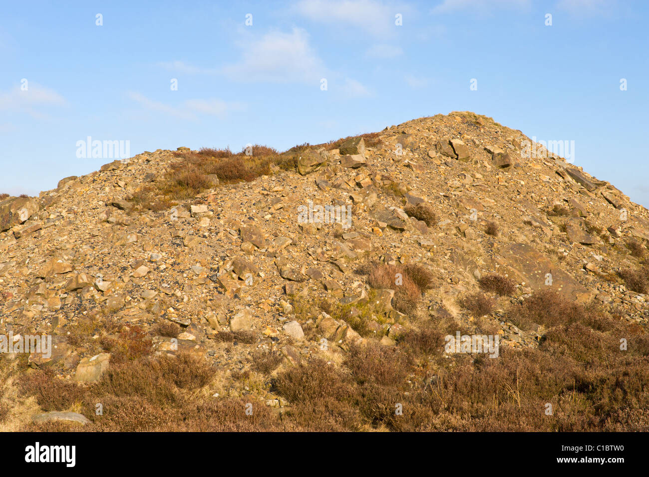 Canada Tips WW2 opencast workings mining coal and iron ore part of