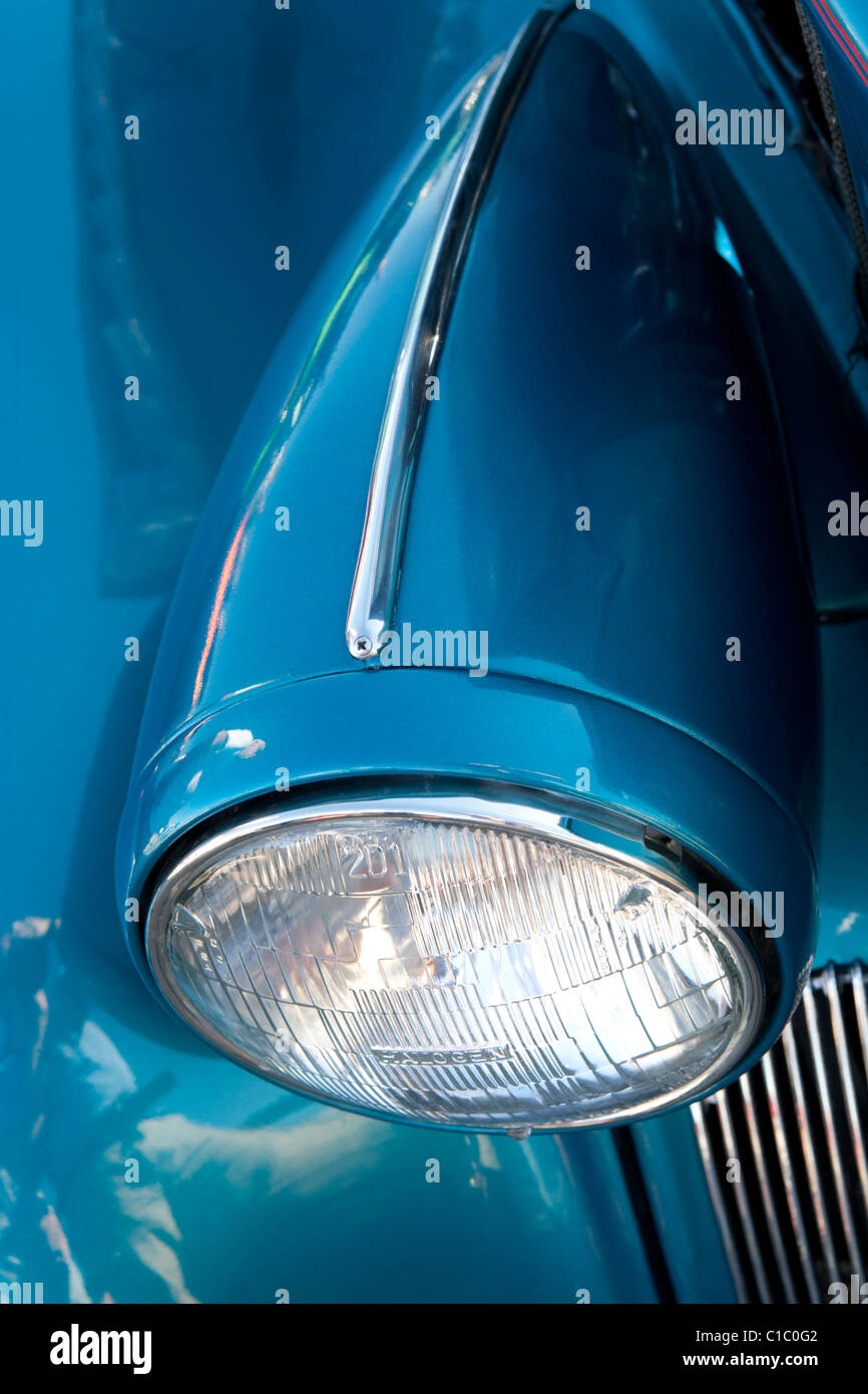 Headlight from a classic car Stock Photo - Alamy