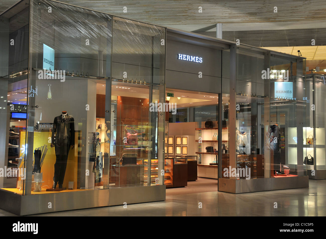 Hermès Moves Munich Flagship to Larger Premises in the Münzarkaden
