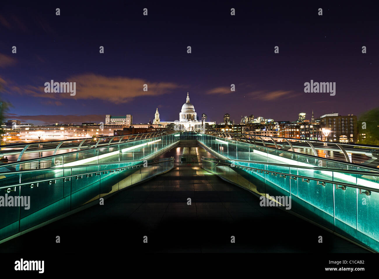 St. Pauls Cathedral photographed from the Millennium Bridge, Westminster Stock Photo