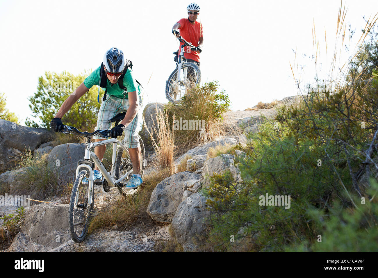 Two people mountain biking hi-res stock photography and images - Alamy