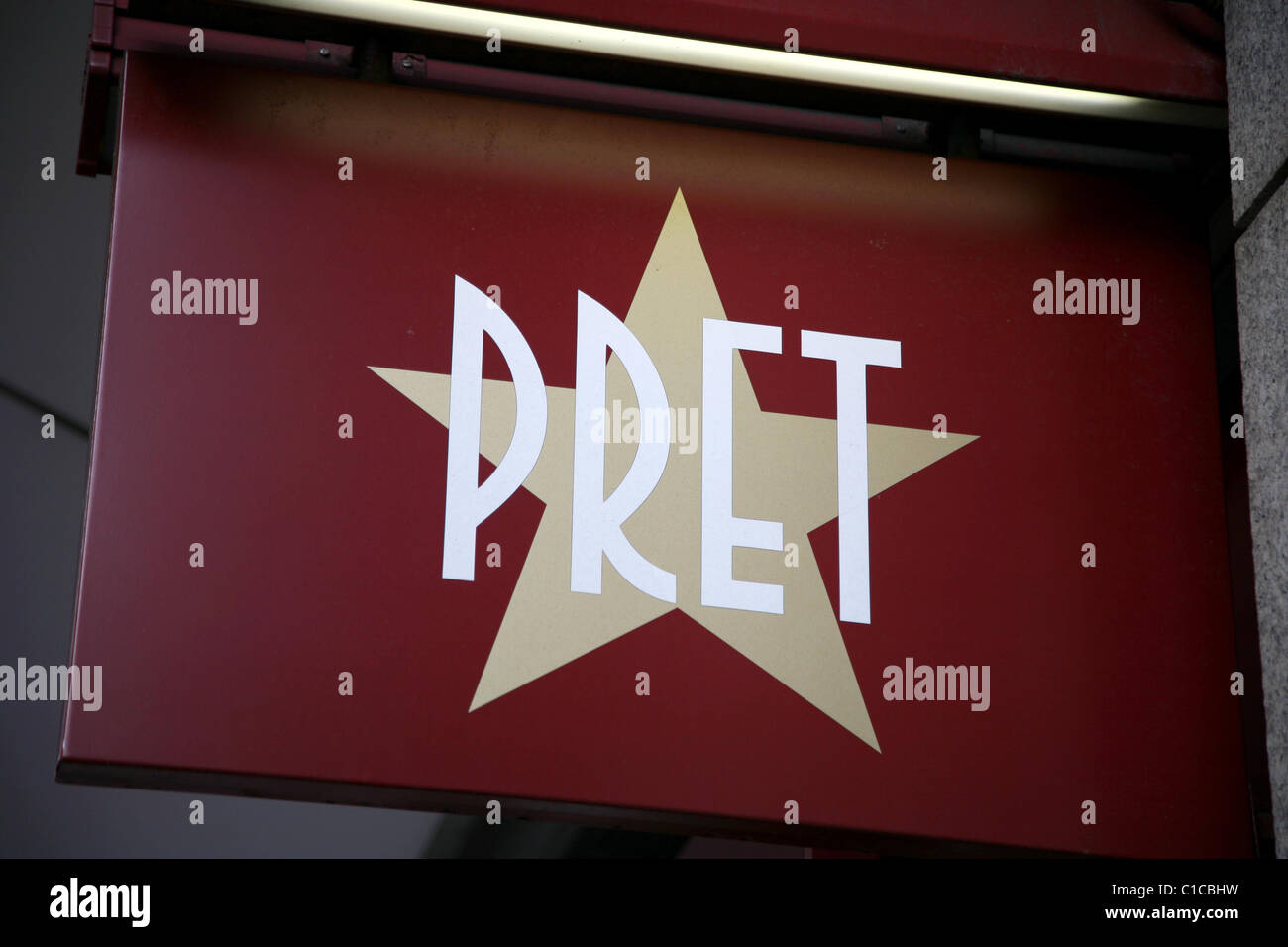 General View gv of the logo for Pret a Manger or Pret-a-manger in London, England. Stock Photo