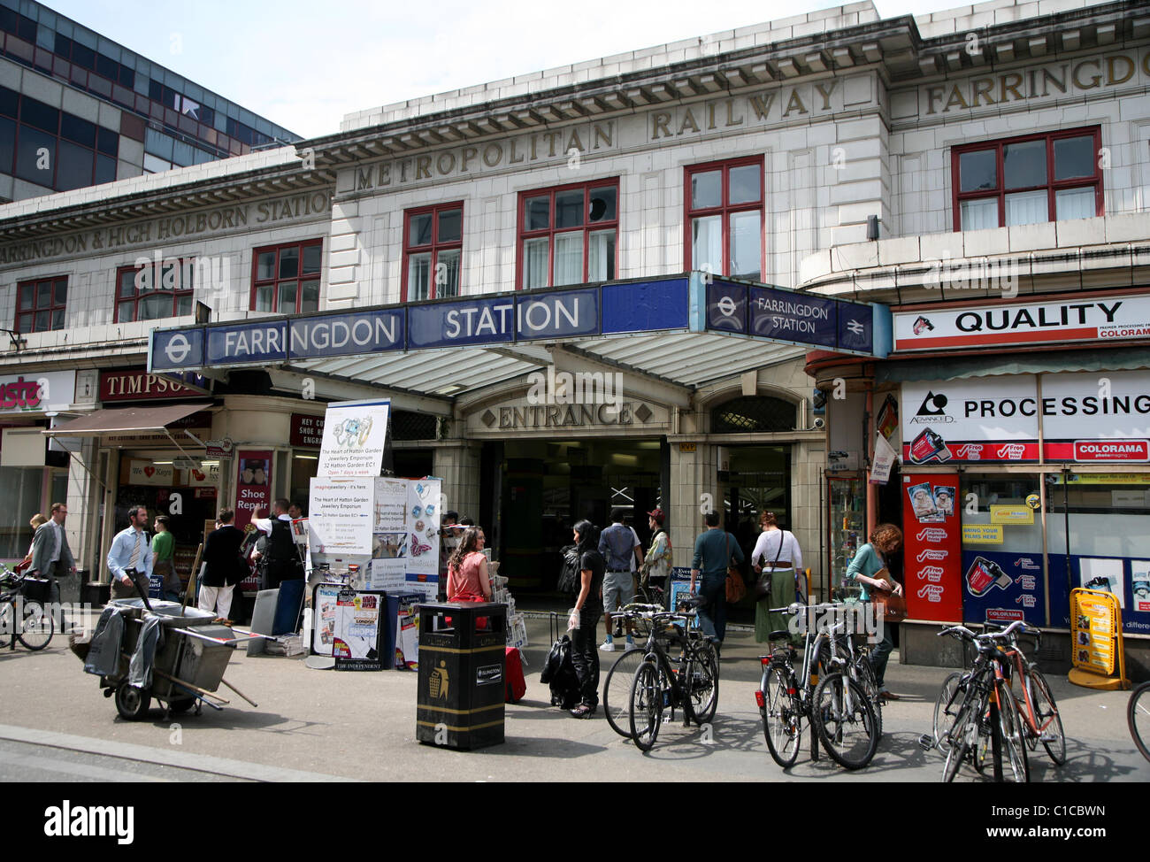 General View gv of the entrance to Farringdon underground station in London, England. Stock Photo