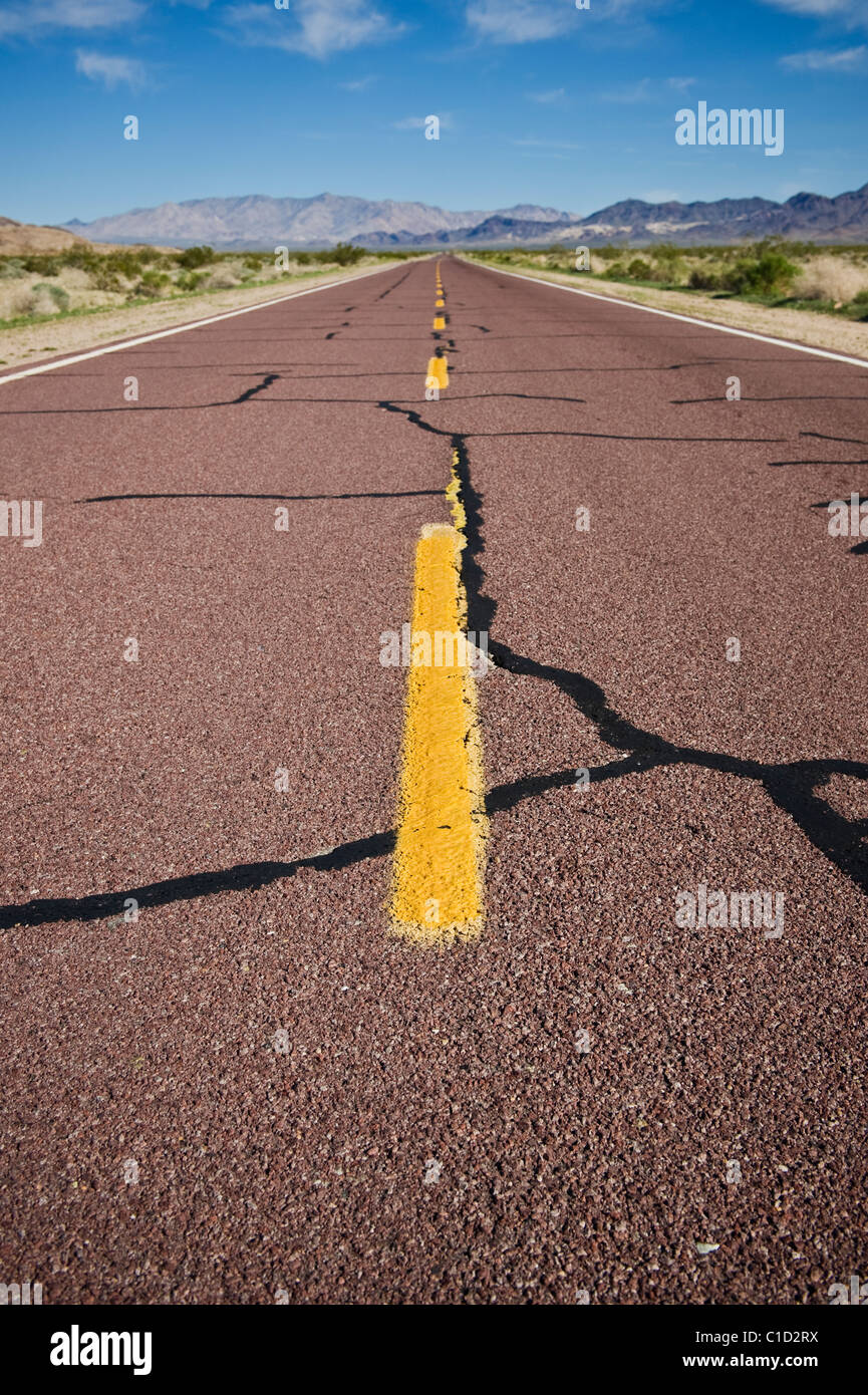 Kelbaker road hires stock photography and images Alamy